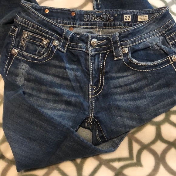 Jeans - Picture 2 of 3